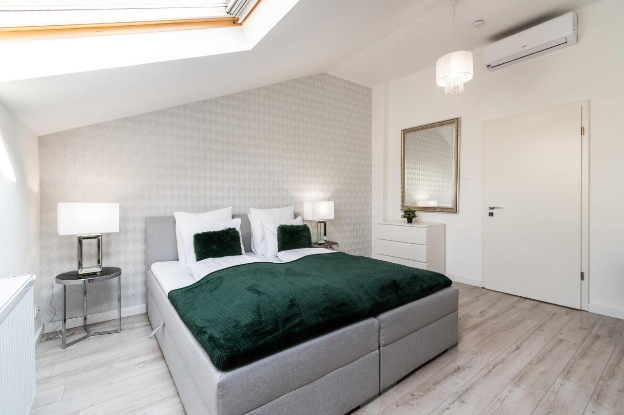 Quiet Very Central & Stylish Apt Budapest Kültér fotó