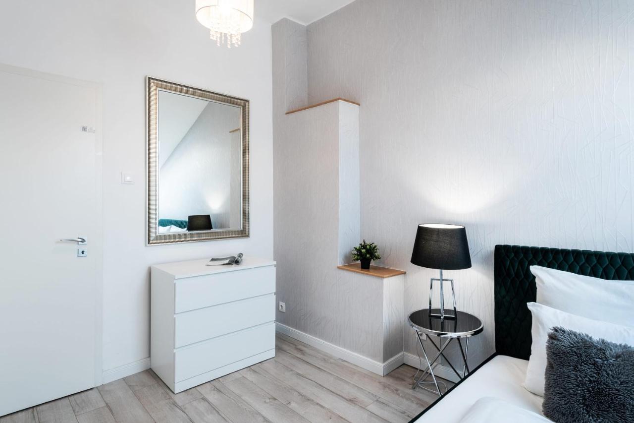 Quiet Very Central & Stylish Apt Budapest Kültér fotó